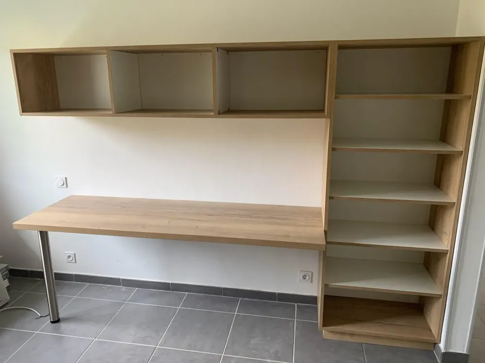 Agencement intérieur à Mouscardès
